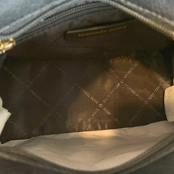 NWT Michael Kors Set - Picture 4 of 11